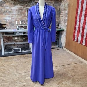 Vintage purple 80's comfy robe Medium